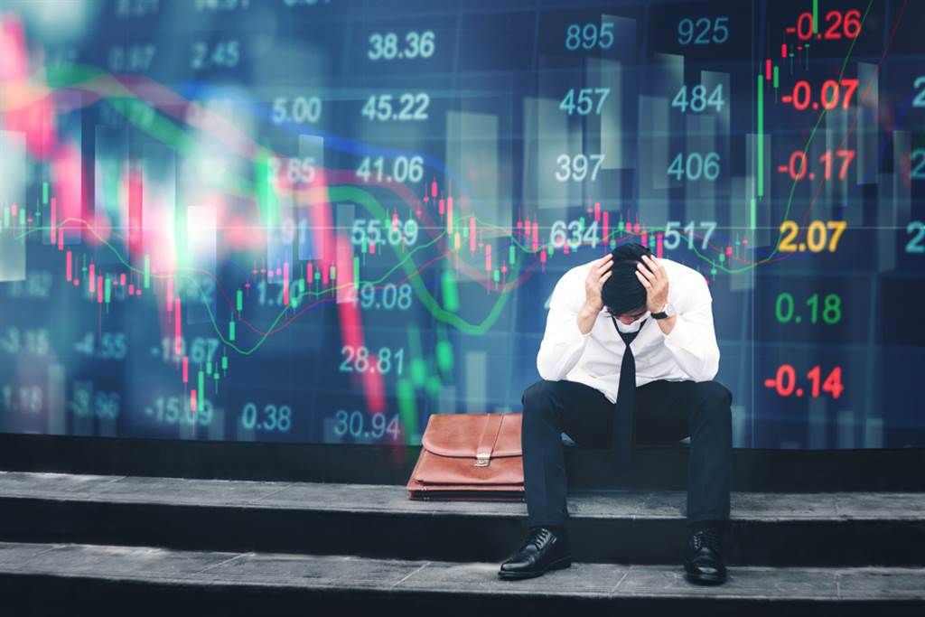國際股市雜音多，加上台股資金動能不足，周一盤勢恐有續跌壓力。(示意圖/達志影像/Shutterstock)