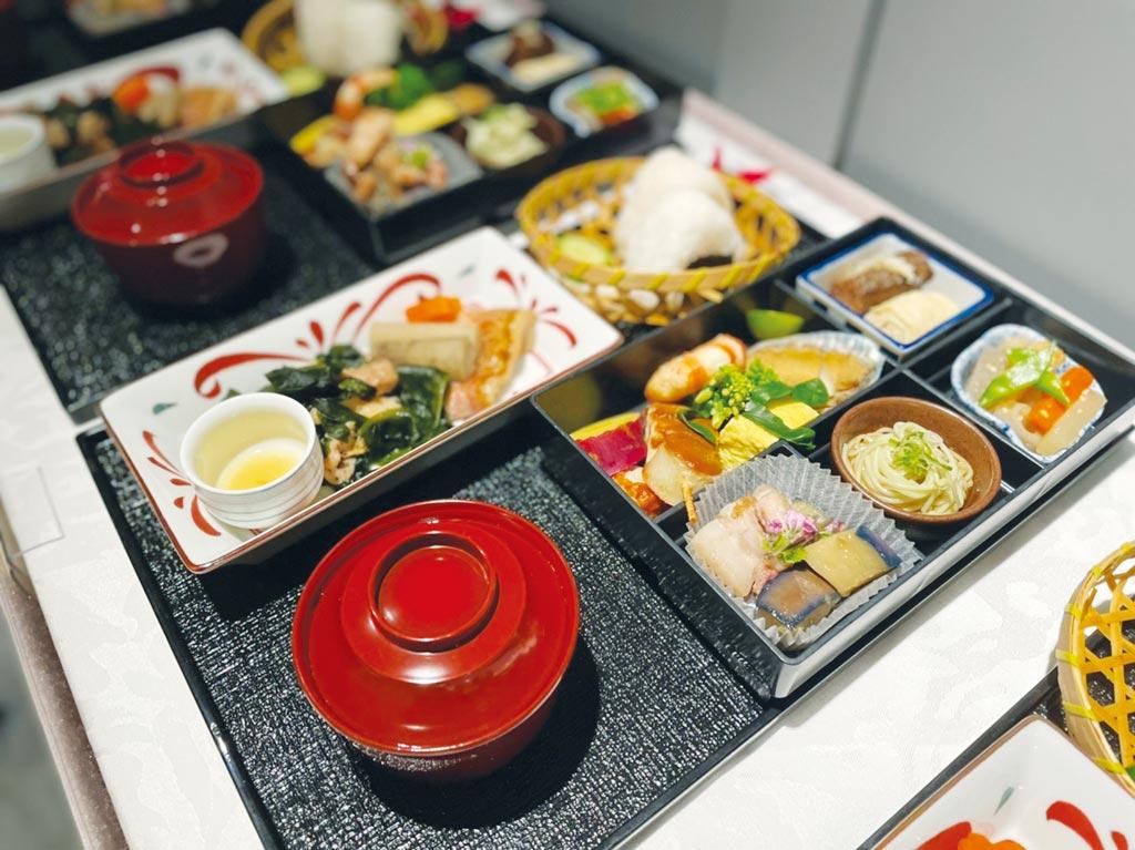 JAL日本在地美食之旅～釧路鶴居村百分百還原日航商務機上餐、並融入北海道鄉土料理特色。圖／台北老爺酒店提供