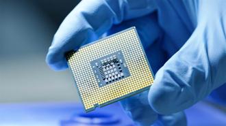 全球狂蓋晶片廠，晶片供過於求風險增加。（示意圖／shutterstock）
