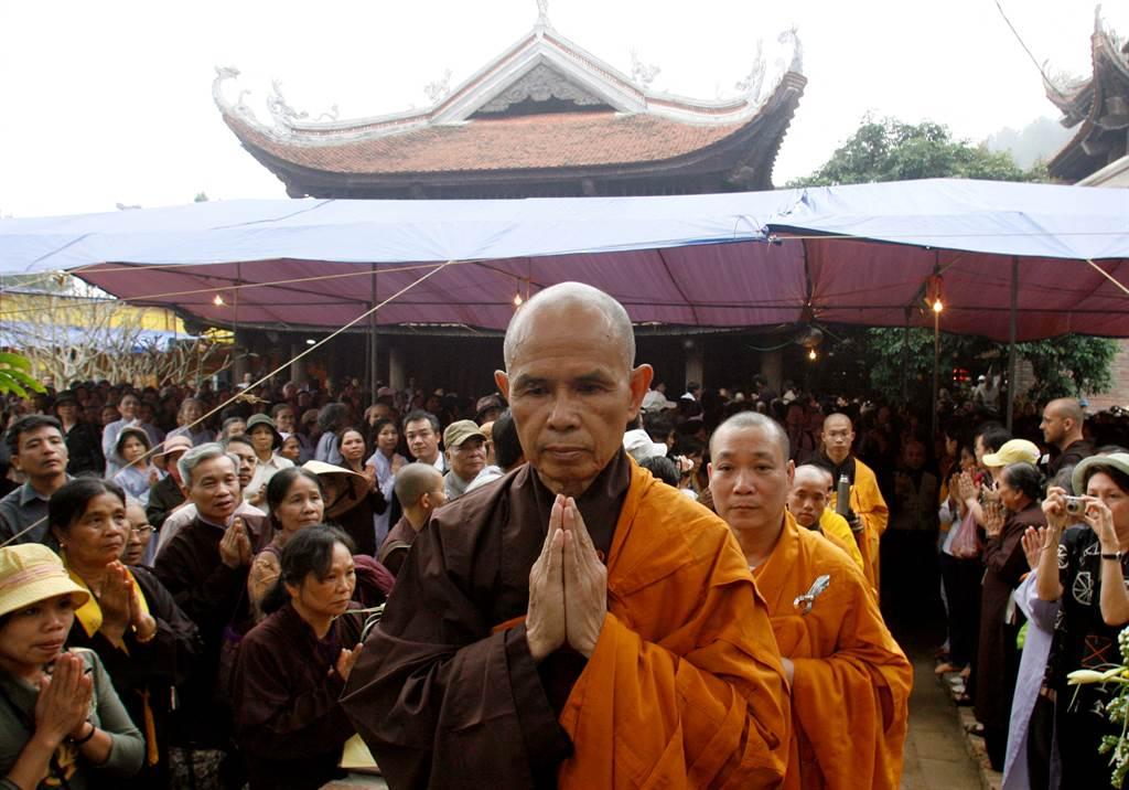 世上最有影響力的佛教高僧之一、95歲的一行禪師在故鄉越南圓寂。（圖／路透社）