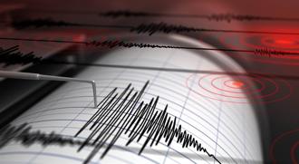 根據美國地質調查所（USGS）官網，美國阿拉斯加州烏納拉斯卡市（Unalaska）今天發生規模6.2地震，震源深度42.8公里。(達志影像/Shutterstock)