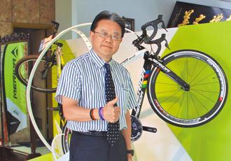 台灣自行車公會理事長曾崧柱。圖／陳仁義
