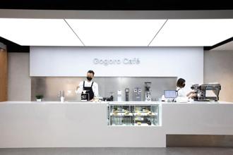 Gogoro 桃園中華都會概念店迎來全台首間的 Gogoro Café 店中店。（Gogoro提供）