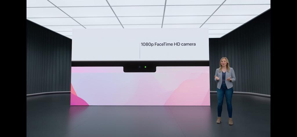 蘋果全新的MacBook Air搭載全新的1080p FaceTime HD相機，帶來雙倍解析度和更佳的低光源表現。（翻攝直播畫面）