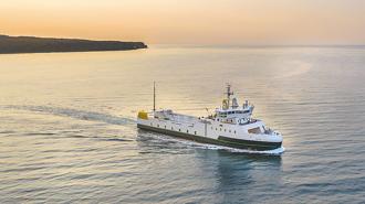 全電動渡輪艾倫號（E-ferry Ellen）單次充電續航行程成功創下金氏世界紀錄。圖／丹佛斯提供