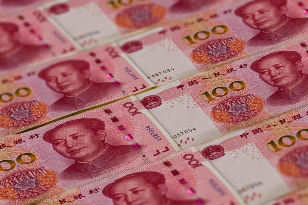陸銀保監會公告，同意2家遼寧地方銀行進入破產程序。（圖：Shutterstock）