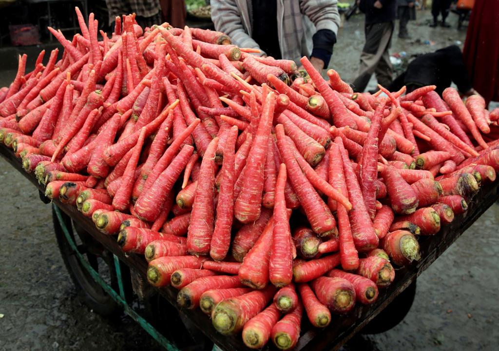 紅蘿蔔煮熟能保存類胡蘿蔔素、提升抗氧化含量。（資料照／美聯社）