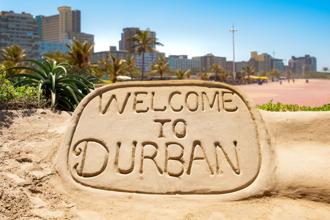 南非東南部城市德班（Durban）的熱門海灘今天遭受一波異常海浪襲擊，導致3名游泳者死亡，另有17人受重傷。(示意圖/達志影像)