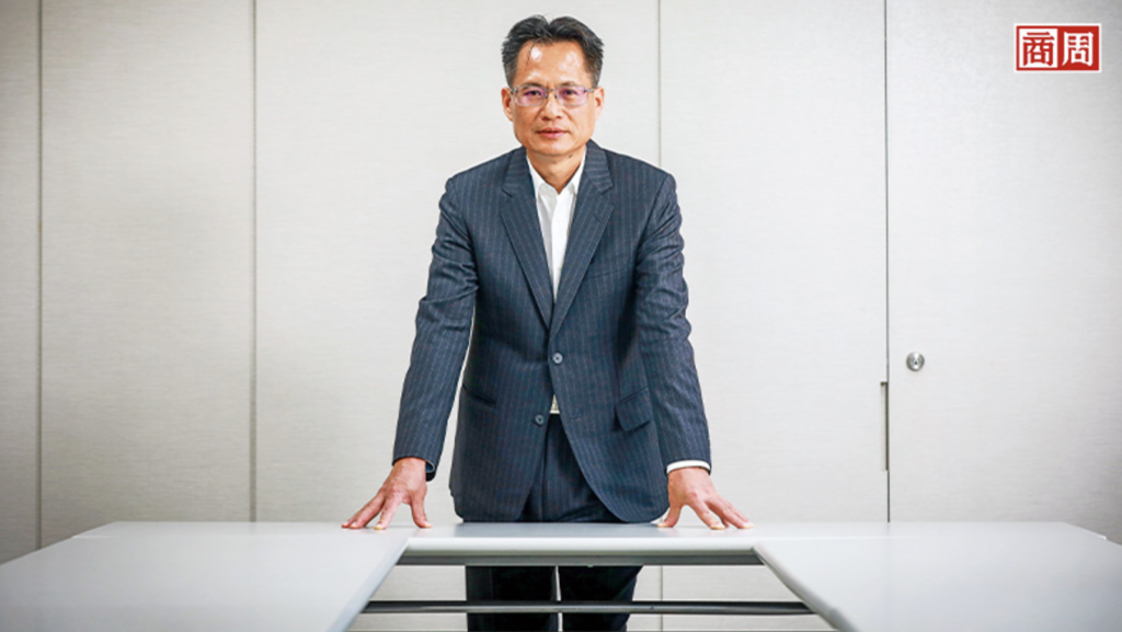 認清現實不硬搶「台積電大餅」!44歲無塵室老廠反而稱王 - 上市櫃 - 旺得富理財網