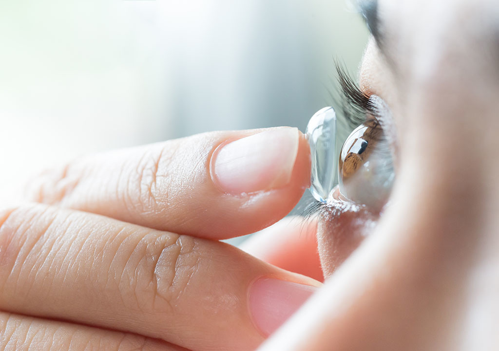 2023年隱形眼鏡業者營運表現可期。(示意圖/ Shutterstock )