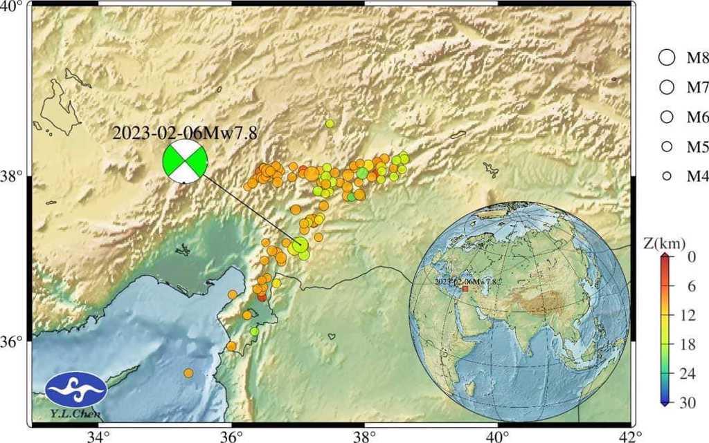 圖為土耳其地震的餘震分布，長達近300公里。(翻攝自鄭明典臉書)
