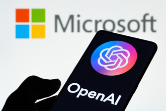 OpenAI推出ChatGP在全球爆紅，大股東微軟臉上有光，帶動AI概念股狂飆，相關ETF今年來噴漲快3成，相當驚人。（示意圖/達志影像/shutterstock）