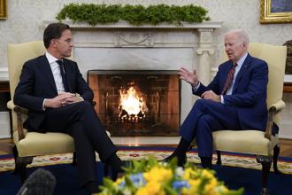 拜登與荷蘭總理呂特（Mark Rutte）先前會談畫面。（圖/ 美聯社）