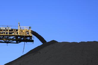 外媒報導，中澳關係解凍，大陸將允許所有企業採購澳煤。（示意圖/達志影像/shutterstock）