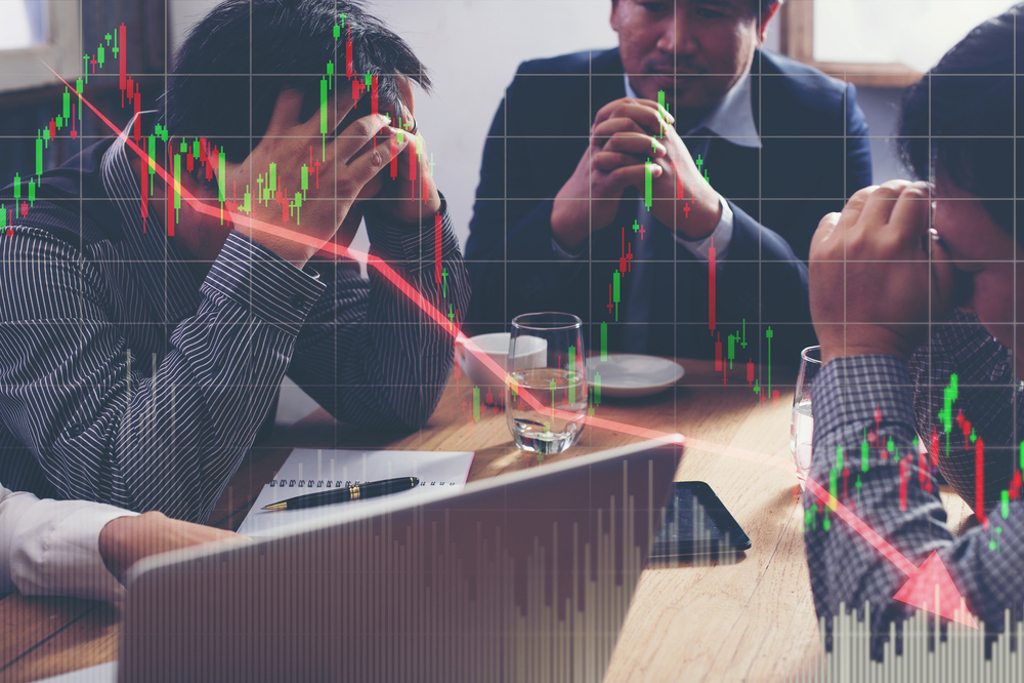 全球銀行股災，財信傳媒董事長謝金河分析，Fed聽信諾貝爾經濟獎學者克魯曼而誤判通膨為短期現象，是美國1年來暴力升息的元兇，後座力現在才開始顯現。（示意圖/達志影像/shutterstock）