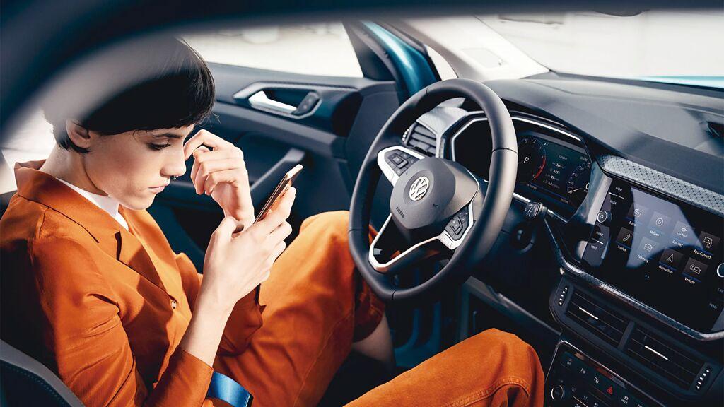 台灣福斯汽車致力帶來全面更新的數位體驗，帶來強而有力的行動後援。圖／台灣福斯汽車提供