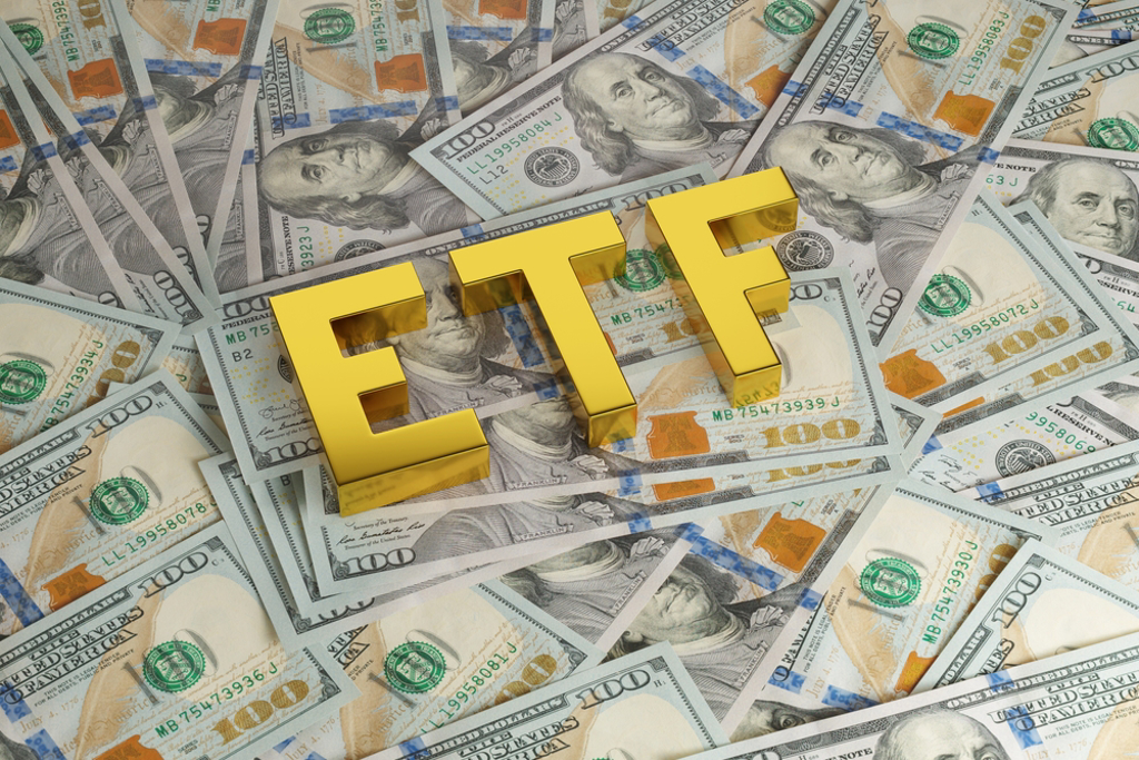 專家挑出5檔熱門債券ETF，教你債息「月月領」，不輸高股息ETF。（示意圖/達志影像/shutterstock）