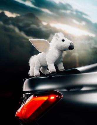（BMW Pegasus飛馬玩偶將於27日正式在台開賣。圖／業者提供）