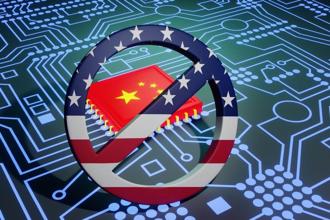 據傳日本和荷蘭同意加入美國行列，限制小於14奈米製程的晶片製造設備出口到中國大陸。北京在WTO貨物貿易理事會會議上提出關切，呼籲WTO加強監督。（示意圖／shutterstock）