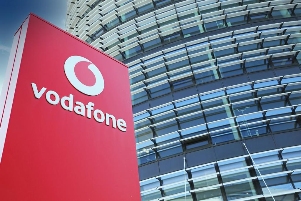 Vodafone宣布未來三年裁員1.1萬人。（圖／shutterstock）