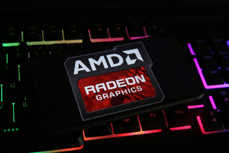 輝達AI晶片最大競爭對手AMD（超微）發表最新MI300X加速器配備192GB記憶體，預計第4季擴產，持續炒熱AI話題。（示意圖/達志影像/shutterstock）