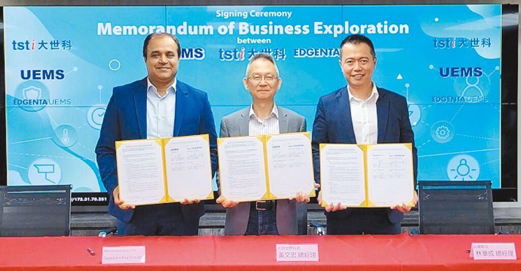 UEMS Solutions Pte Ltd首席技術長Gopalakrishna Srinidhi（左起）、大世科總經理黃文宏、台灣威合總經理林華成。圖／大世科提供