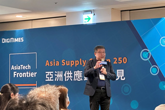 DIGITIMES公布2022年「亞洲供應鏈250排名調查」，圖為副總經理黃逸平。（林資傑攝）
