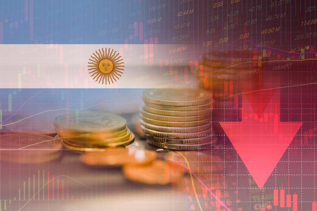 阿根廷財政狀況不佳，國內通膨率飆升，貨幣快速貶值。（示意圖／shutterstock）