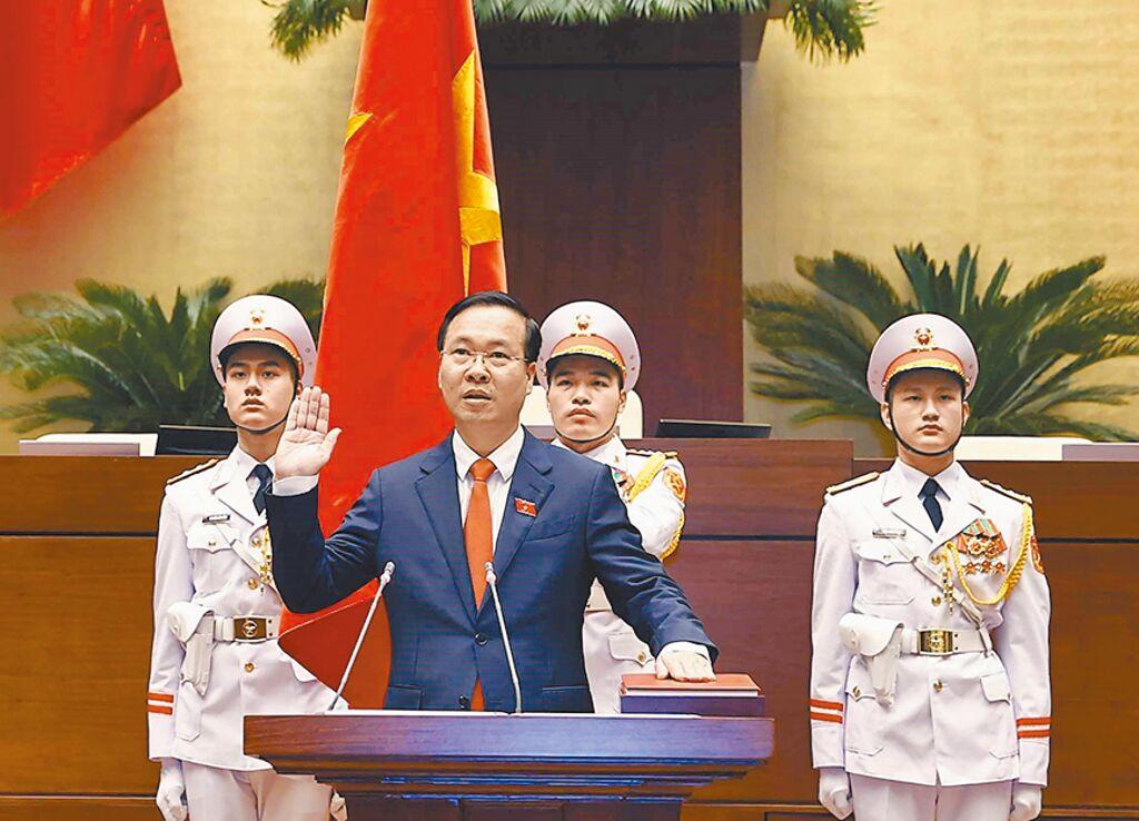 武文賞以清新形象接任越南國家主席。圖／新華社