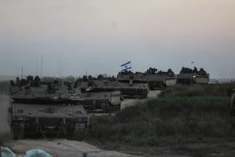 哈瑪斯（Hamas）7日突襲以來造成以色列1300多人罹難，以軍則展開一波又一波報復空襲，並對加薩走廊斷水、斷電、斷糧及燃料徹底圍困（圖／路透社）