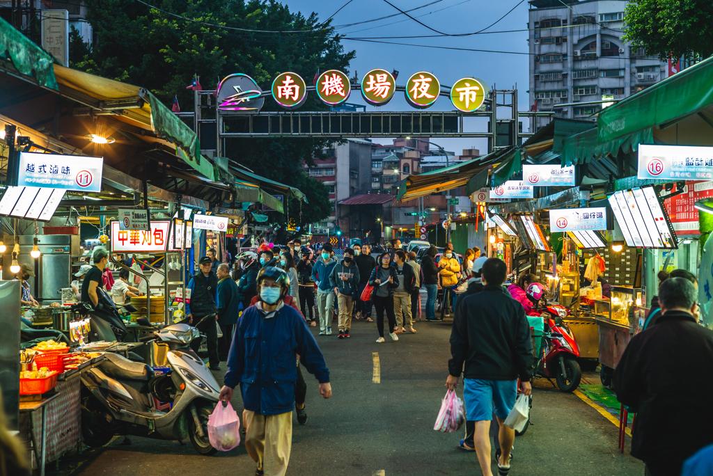 從日本搭機約3小時就能抵達有許多美食的台北，成為日本人今年年底到明年年初新年假期旅遊的首選之一。（圖／Shutterstock）