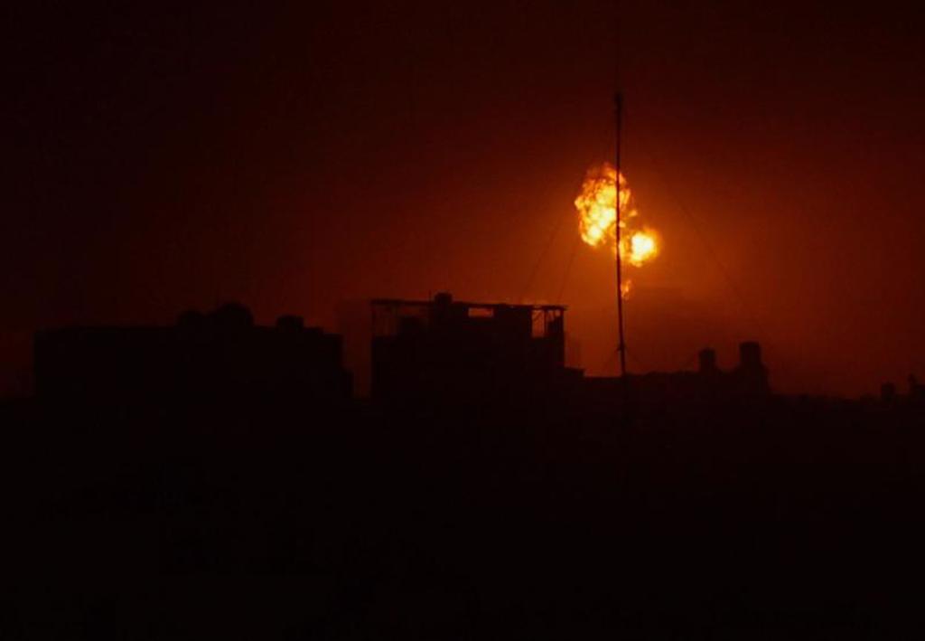 以色列空襲加薩北部。（路透社）