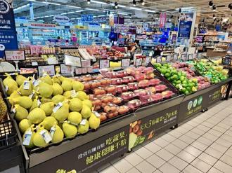 去年12月CPI年增率為2.71％，食物類漲幅達 4.72％，其中，水果受颱風豪雨遞延影響，上漲逾20％最為驚人。(資料照／洪凱音台北傳真)