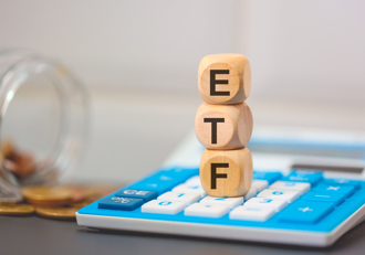 台股ETF受益人數上周減少3萬5080人至638萬3720人，但56檔台股ETF中，仍有13檔股東人數逆增，其中00919等4檔增逾千人最多。（示意圖/達志影像/shutterstock）
