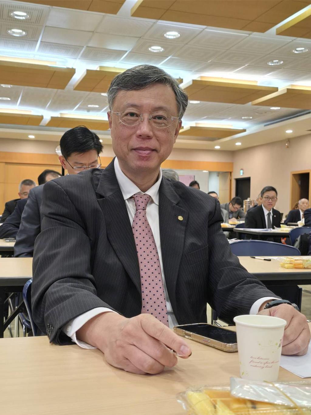 長榮海運總座：美中關稅戰恐成「甜蜜」負擔？只能邊走邊看- 上市櫃- 旺得富理財網