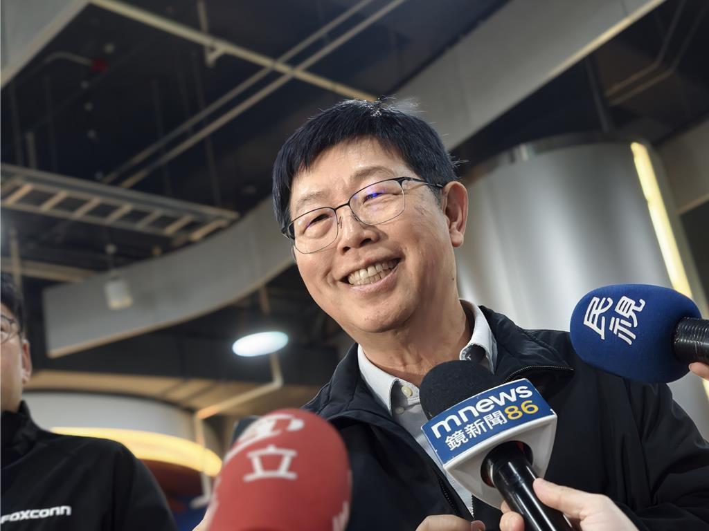 劉揚偉掛保證鴻海2026年營運會比去年好很多- 其他