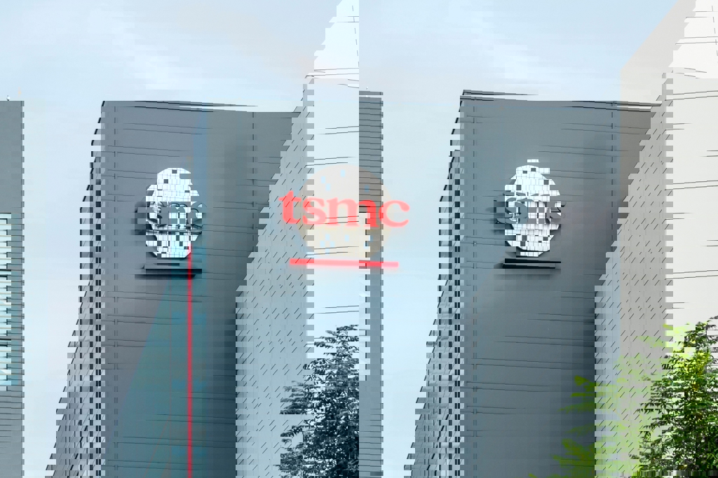 《半導體》台積電開紅盤攻1935元新高 市值突破50兆